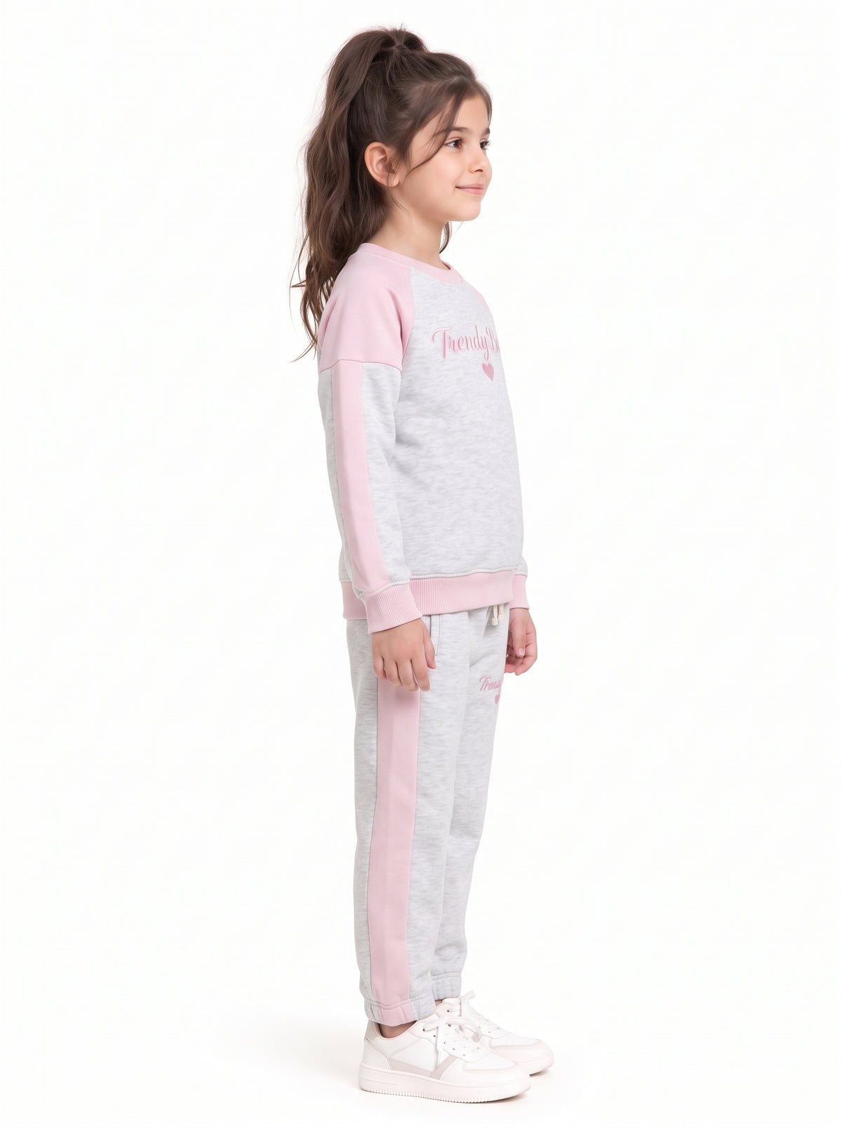 Premium Quality "Trendy Bae" Printed fleece Sweatshirt Suit for Kids