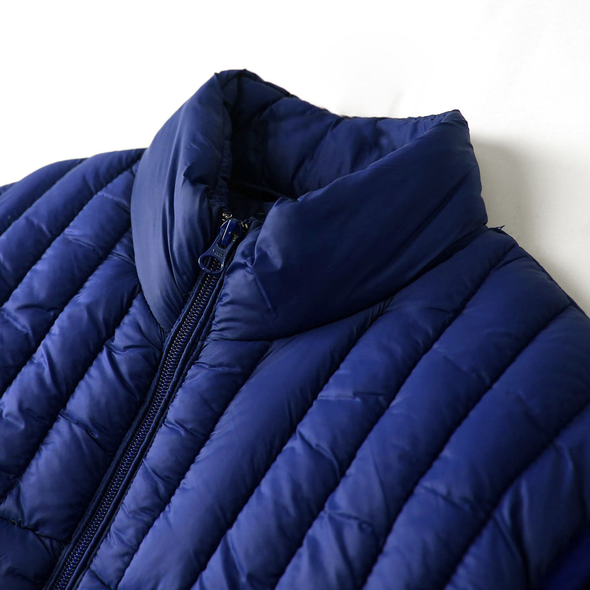 Exclusive Warm Puffer Sleeve Less Blue Jacket For Men