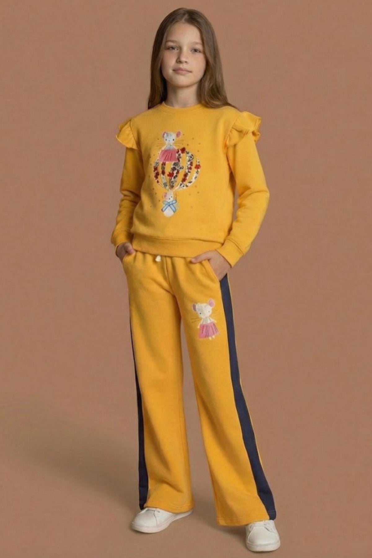 Premium Quality "Hot Air Balloon" Printed Fleece  Sweatsuit For Girls